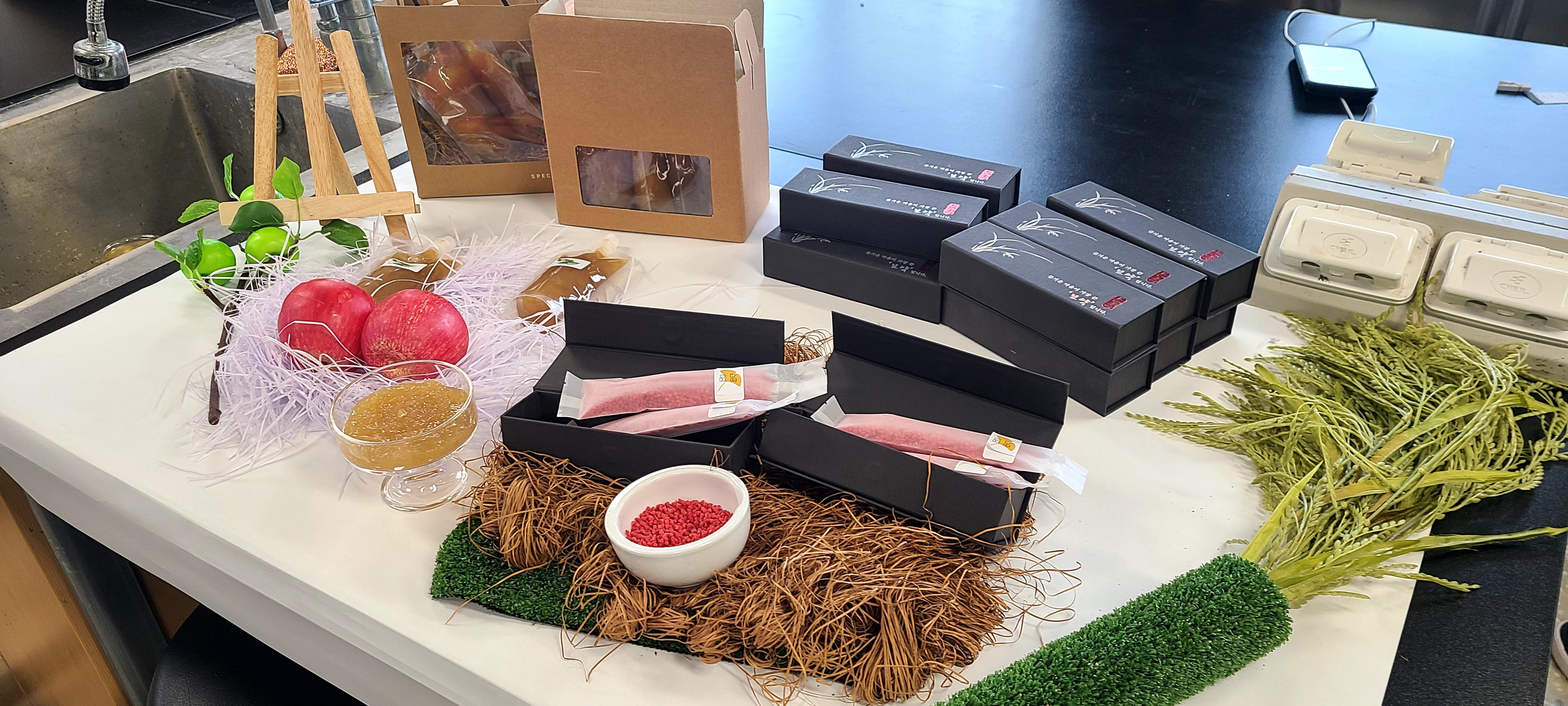 게시물의 1번째 이미지 - 하단 참조