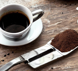 커피기계운용과 커피추출 이미지